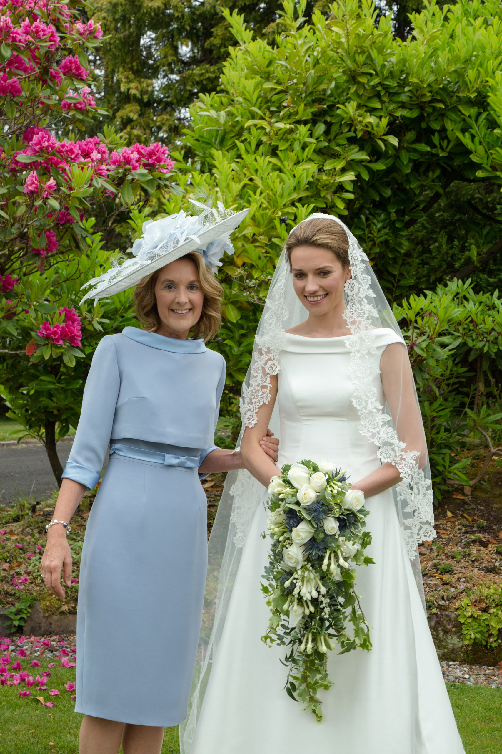 Sibley Beautiful Mother of Bride, Sibley